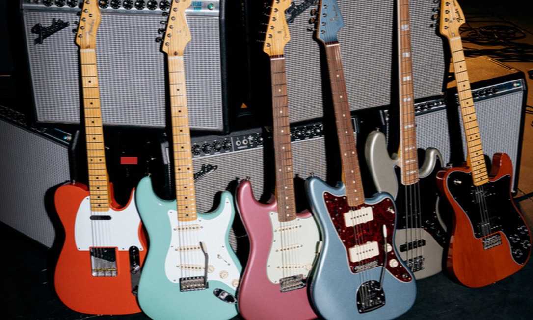 A antológica marca de guitarras lançou um aplicativo de aulas gratuitas durante a quarentena; usuários ultrapassam 900 mil Foto: Reprodução / Fender BR 