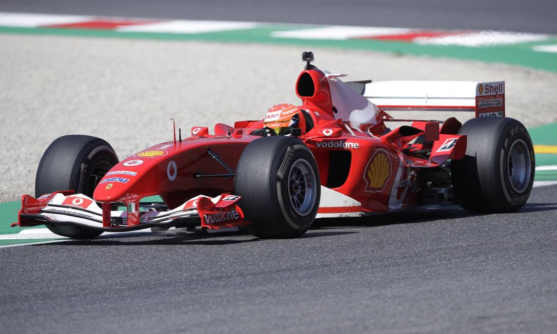 A Kaspersky é uma das patrocinadoras da Ferrari na Fórmula 1 Foto: LUCA BRUNO / Pool via REUTERS