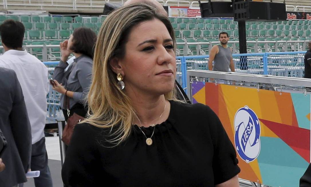 Helena Witzel no Sambódromo do Rio., em fevereiro Foto: Domingos Peixoto / Agência O Globo