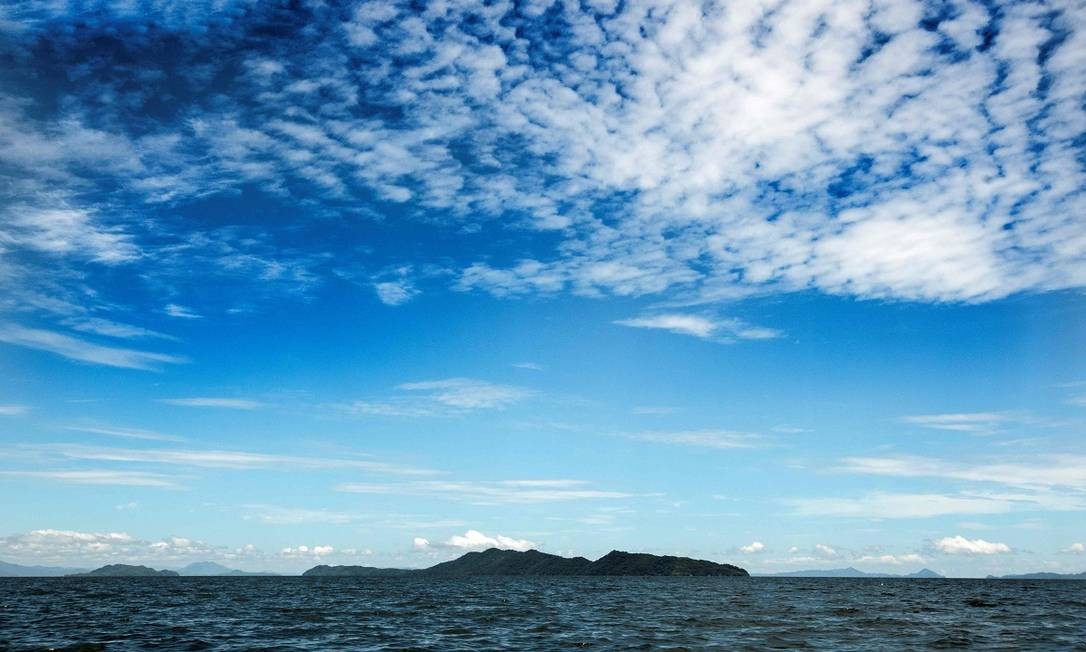 A Ilha San Lucas vista de longe: ela fica a 8km de distância da cidade de Puntarenas, no litoral oeste da Costa Rica Foto: Ezequiel Becerra / AFP