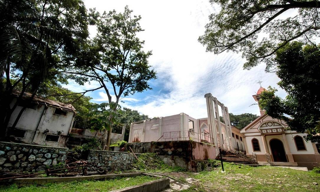 A antiga igreja da ilha, parte do complexo de construções que integrava a colônia penal de San Lucas Foto: Ezequiel Becerra / AFP
