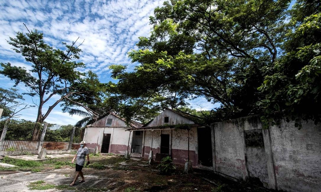 As sete celas da antiga prisão de Ilha San Lucas ficavam ao redor de um pátio, em cujo centro se encontrava uma fossa, que funcionava como solitária Foto: Ezequiel Becerra / AFP