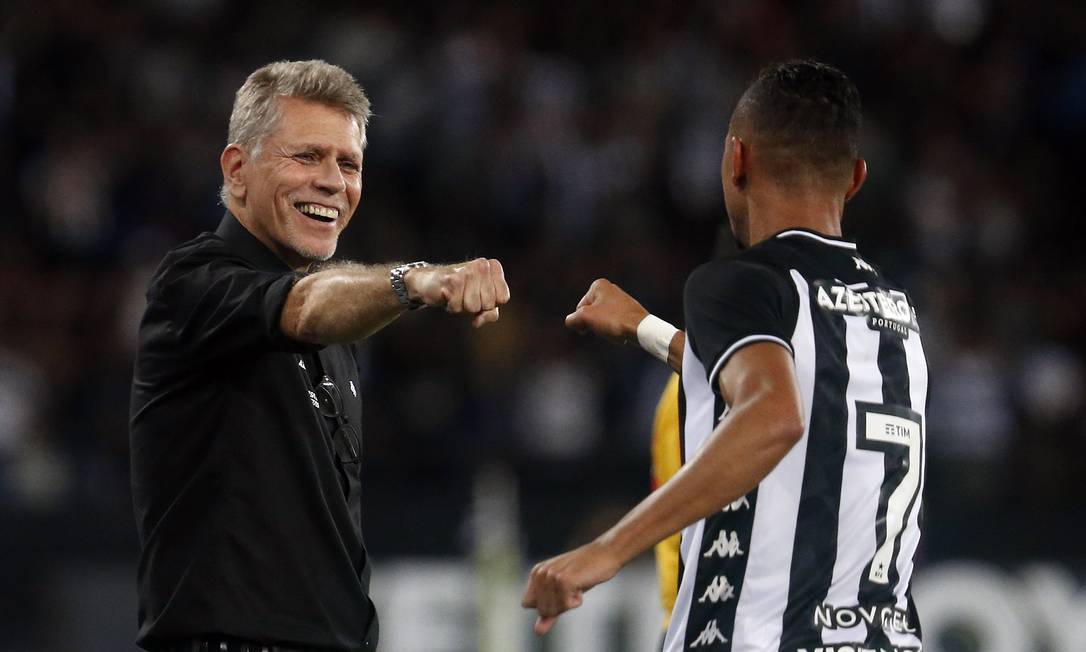 PAULO AUTUORI (BOTAFOGO) - 12ª RODADA: outro que foi demitido após derrota para o Bahia. Autuori comandou o Botafogo em 23 partidas. Deixou o clube em 30 de setembro. Foto: Vitor Silva / Botafogo / Divulgação