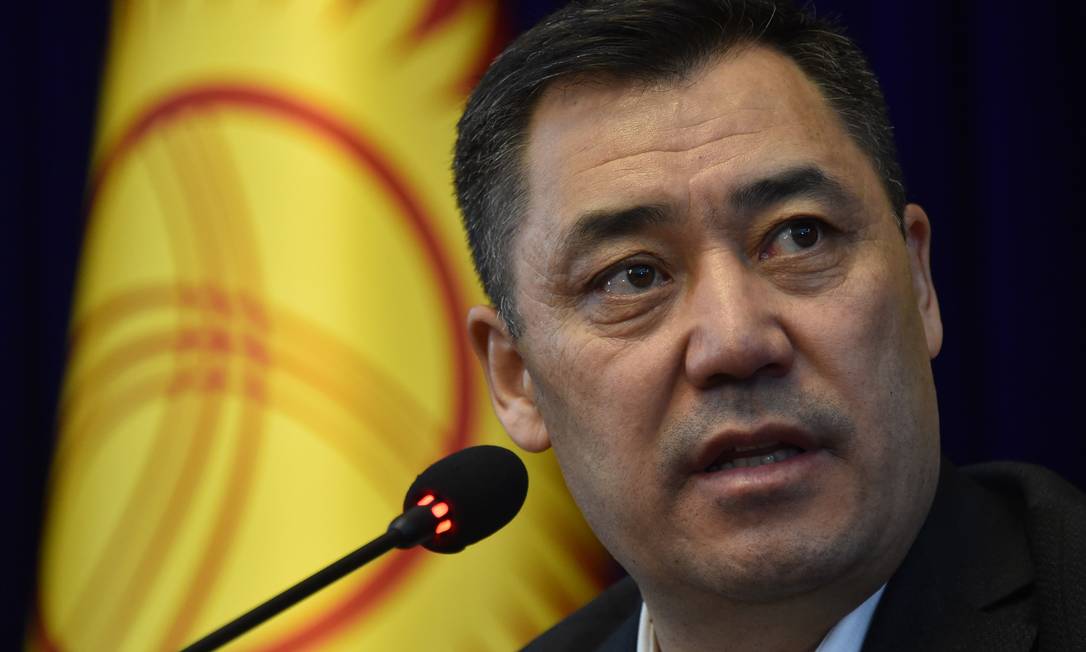 Sadyr Japarov, o novo presidente do Quirguistão Foto: VYACHESLAV OSELEDKO / AFP