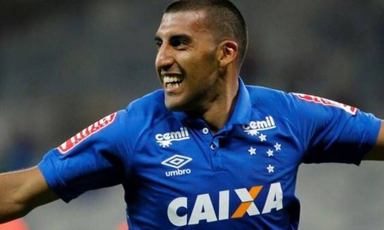 Conmebol admite erro e confirma suspensão de Ramón Ábila para jogo contra o  Cruzeiro - Superesportes