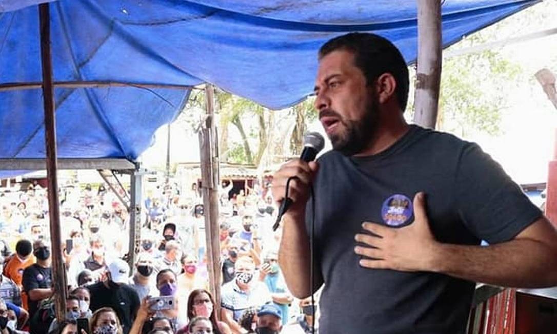 Guilherme Boulos (PSOL) participates in a meeting with neighbors and activists in Itaquera, Peri Alto and Jaraguá, on the eastern and northern outskirts of São Paulo, last Sunday (18) Photo: Playback / Social networks - 10/18/2020
