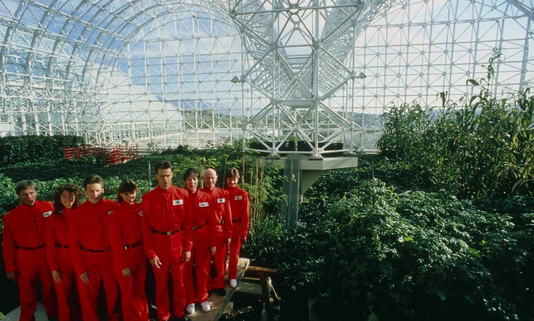 Lançada em 1991, a 'Biosfera 2' pretendia ser um ambiente autossustentável que poderia ser usado na colonização de outros planetas Foto: Divulgação