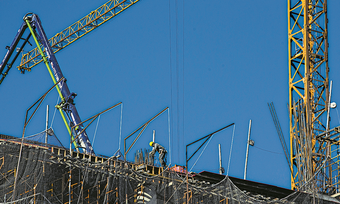 Construção civil será um dos setores afetados se veto não for derrubado no Congresso Foto: Edilson Dantas