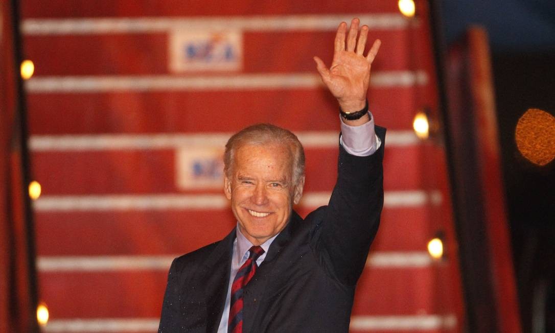 Visita do então vice-presidente dos Estados Unidos, Joe Biden, ao Brasil, em 2013 Foto: Ivo Gonzalez /  