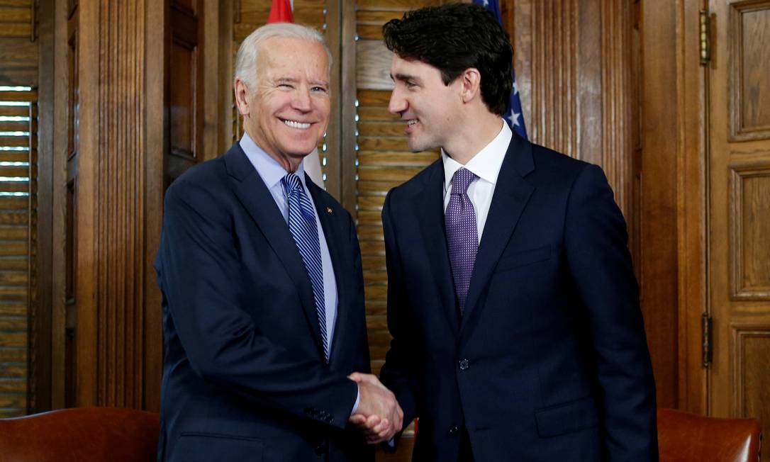 Joe Biden, recém eleito presidente dos EUA, e o primeiro-ministro do Canadá, Justin Trudeau Foto: Chris Wattie / REUTERS 09.12.2016