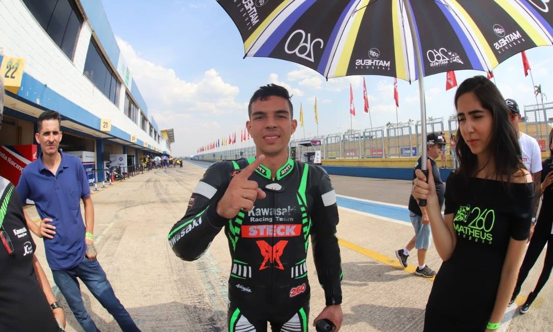 Acidente fatal: Matheus Barbosa, perde o controle de sua moto durante o evento da SuperBike Brasil