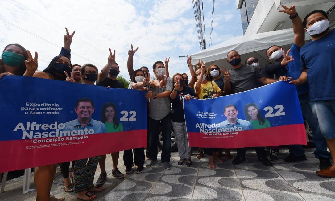 Candidato a prefeito de Manaus, Alfredo Nascimento (PL) declarou 1.268 cabos eleitorais pagos com o fundo público de financiamento de campanhas Foto: Reprodução/ Redes sociais