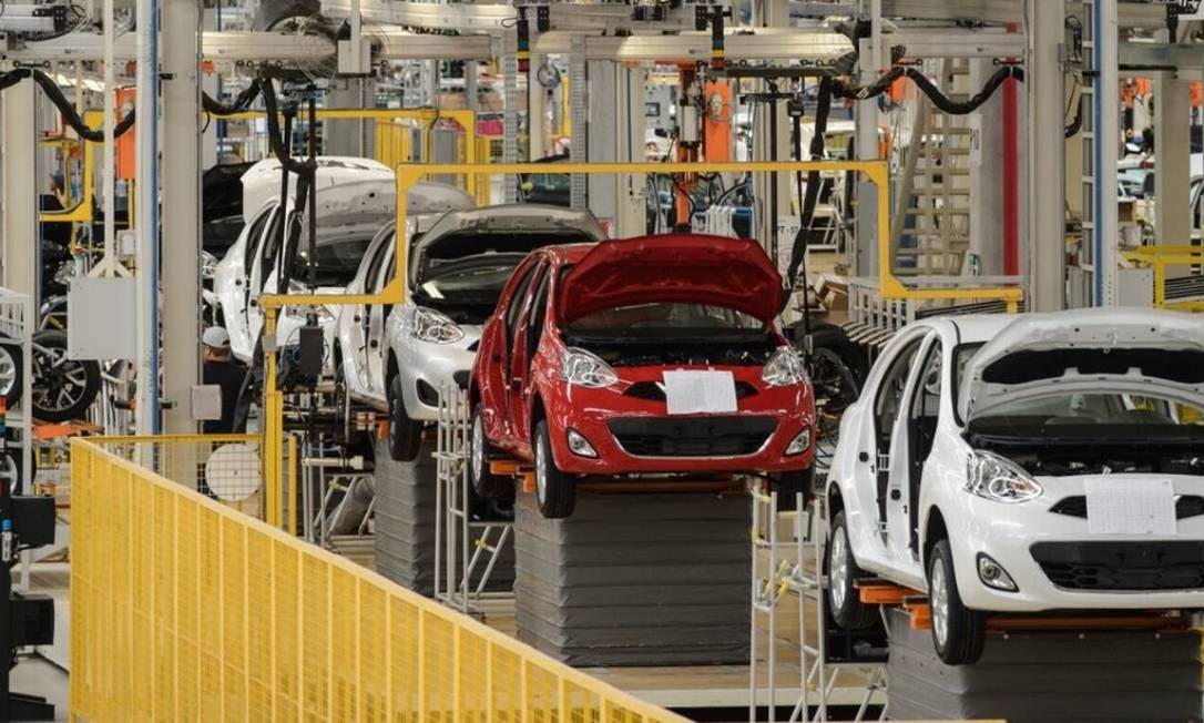 Indústria está se recuperando, especialmente puxada pelos bens de consumo duráveis, como os da indústria automotiva Foto: Yasuyoshi Chiba / AFP