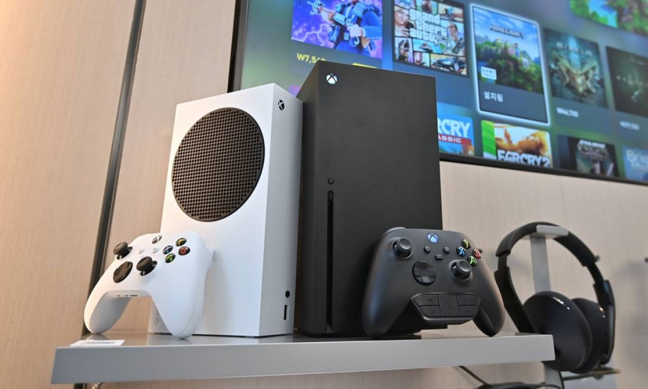 Microsoft lança novo Xbox e inicia batalha de Natal com a Sony - Jornal O  Globo