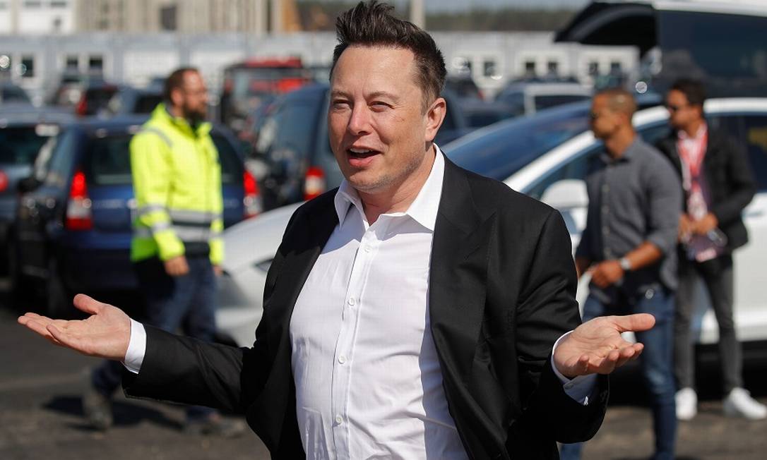 Elon Musk volta colocar em xeque o acordo de US$ 44 bi com o