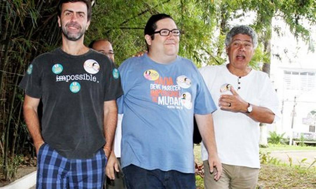 Marcelo Freixo (esquerda) chegou a defender voto em Paes; Tarcísio Motta e Chico Alencar foram contrários ao apoio Foto: Reprodução/ Foto de arquivo