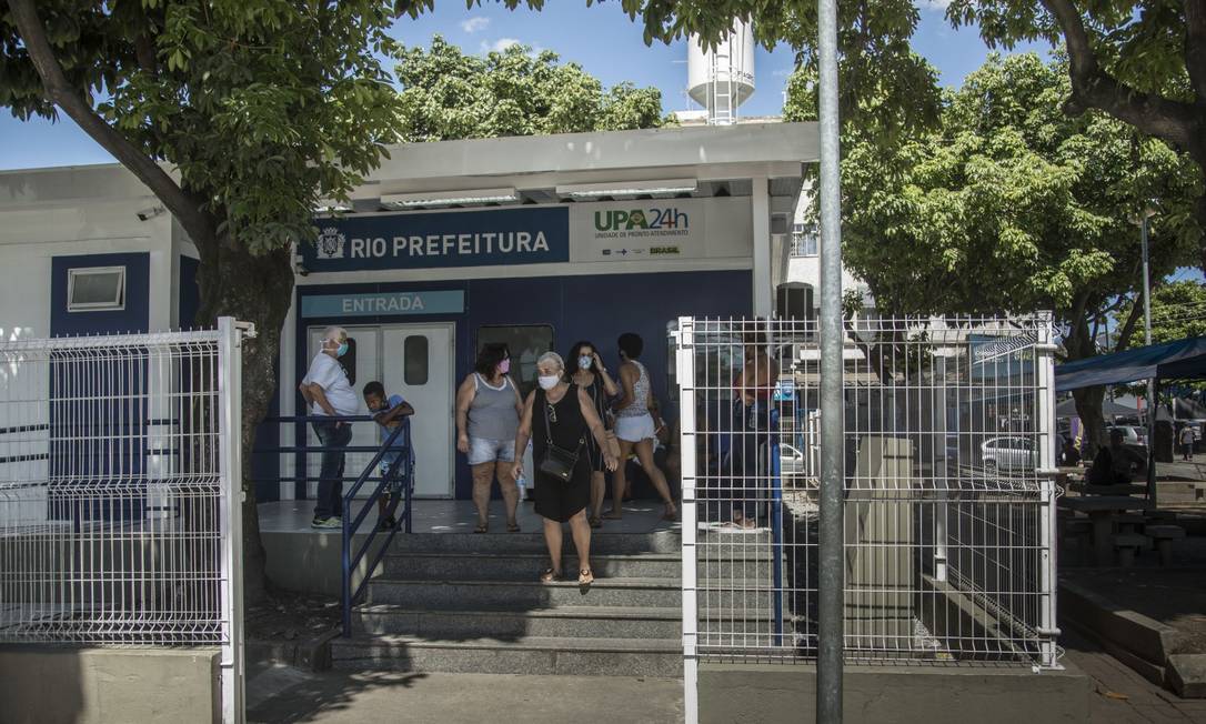 UPA de Madureira, na Zona Norte, é uma das cinco consideradas inaptas nesta quinta-feira pela própria Secretaria municipal de Saúde para receber novos pacientes Foto: Guito Moreto / Agência O Globo