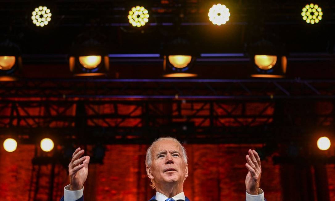 Presidente eleito dos Estados Unidos, Joe Biden, durante discurso de Ação de Graças em Wilmington, Delaware Foto: CHANDAN KHANNA / AFP