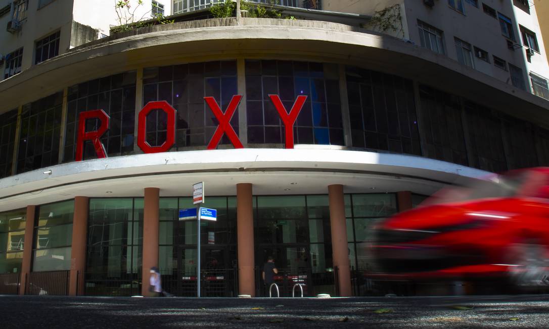 Cinema Roxy Deve Voltar A Abrir Quando Houver Vacina Contra Covid-19 ...