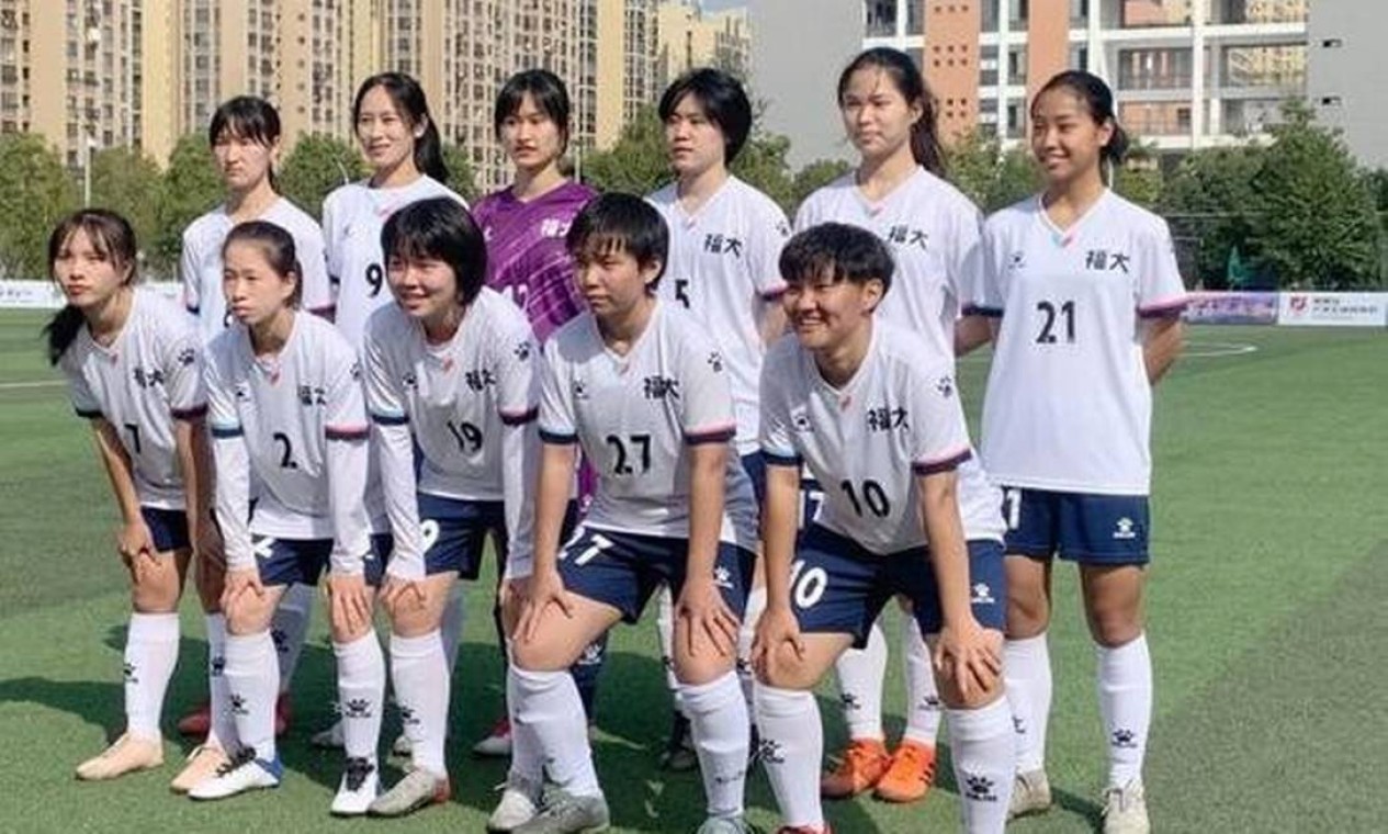 Time de futebol feminino da China perde partida por jogadora não ter o  cabelo 