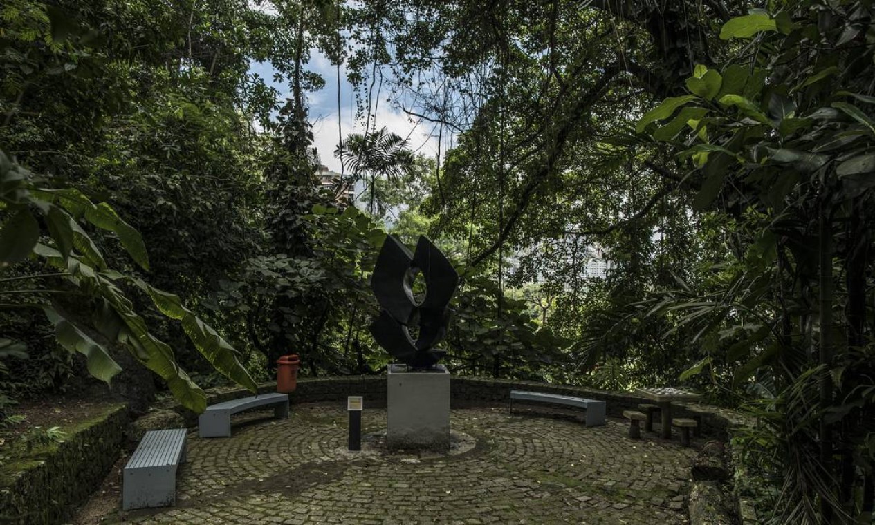 Detalhe de uma das 32 esculturas do Parque da Catacumba Foto: Guito Moreto