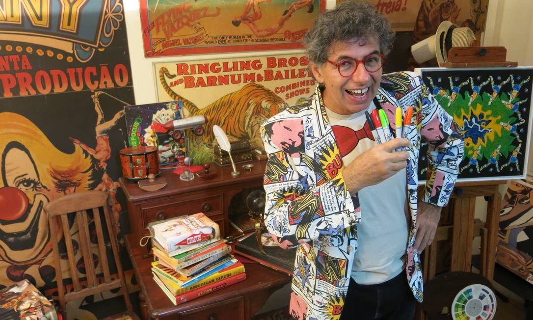 O artista plástico e desenhista Daniel Azulay faleceu em 27 de março aos 72 anos. Ele estava se tratando se leucemia e contraiu Covid-19. Foto: Rodrigo Berthone /  