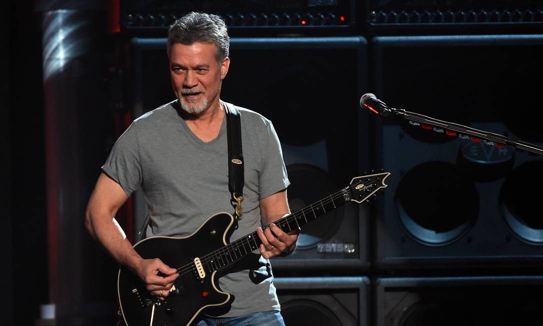 Eddie Van Halen, guitarrista da banda Van Halen, morreu de câncer aos 65 anos, no dia 6 de outubro Foto: Ethan Miller / AFP