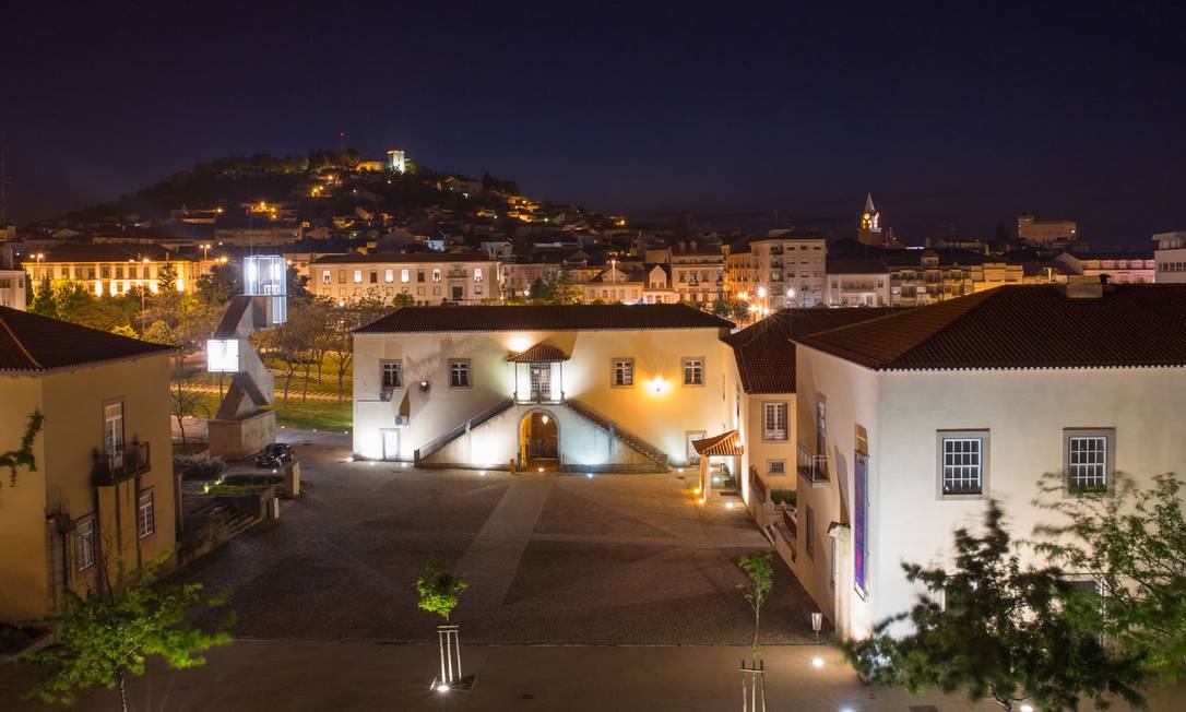 Paisagem noturna de Castelo Branco, na região central de Portugal Foto: Divulgação