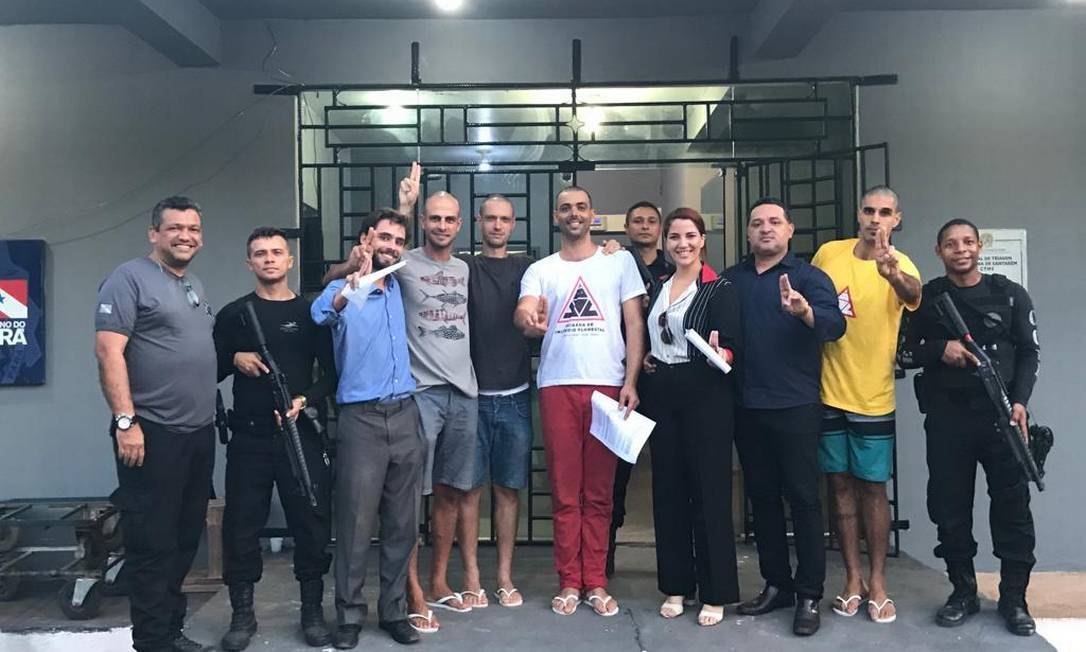 Grupo saiu da prisão em Santarém com os cabelos raspados Foto: Reprodução