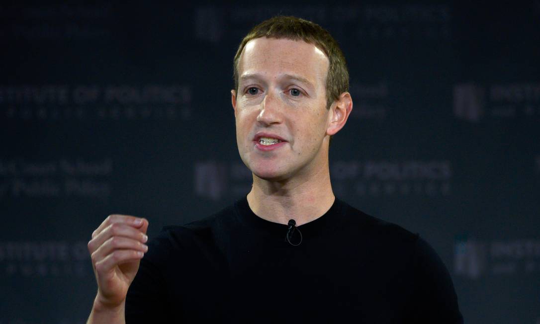 Mark Zuckerberg, fundador do Facebook, acumula fortuna de US$ 97 bilhões Foto: ANDREW CABALLERO-REYNOLDS / AFP