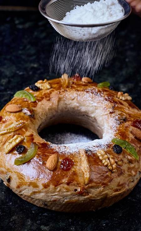 Dia de Reis: aprenda a preparar a tradicional rosca da sorte - Jornal O  Globo