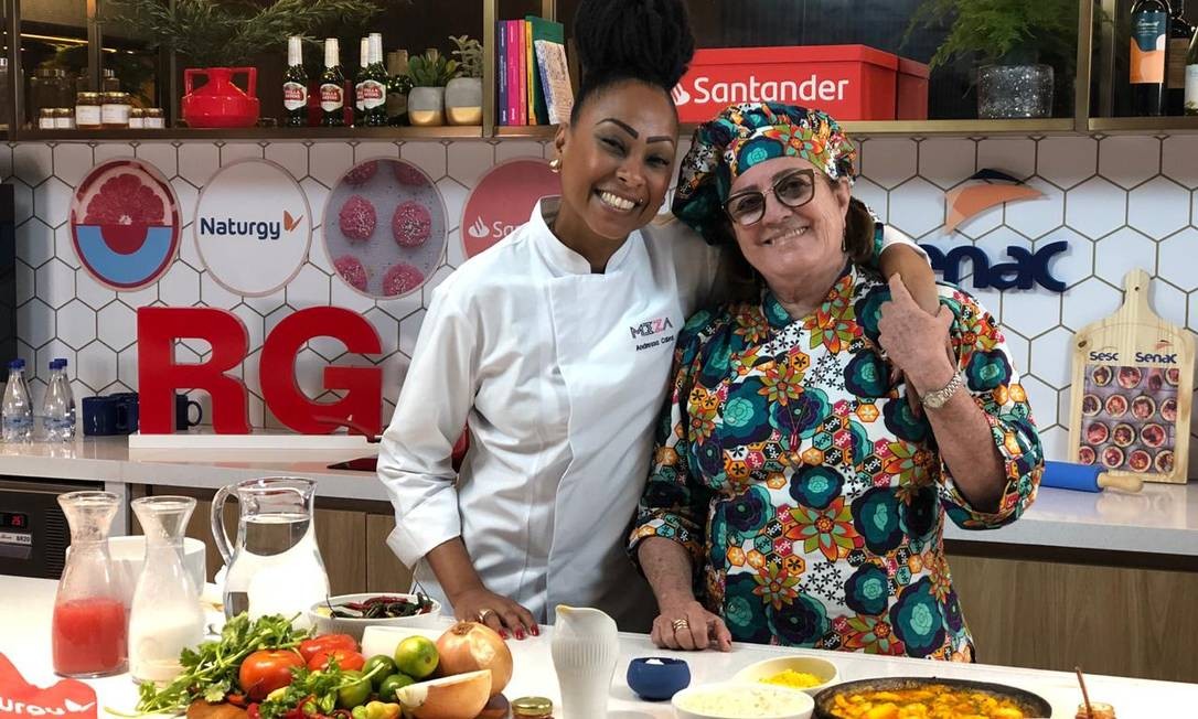 Andressa Cabral e Isis Rangel: uma aula sobre a moqueca e suas origens Foto: divulgação