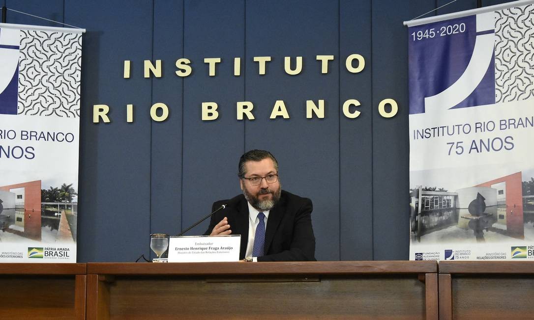 Ernesto passa a ter comando direto sobre instituto que ...