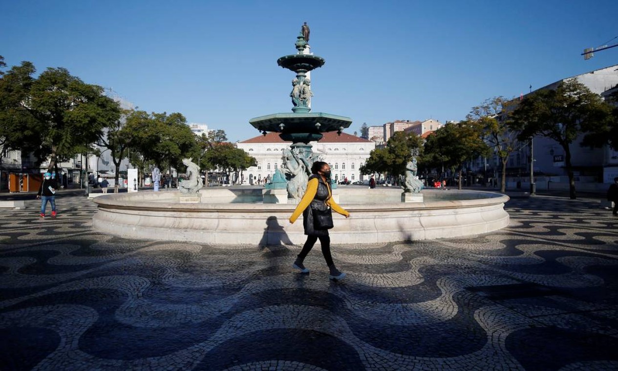 Pontos turísticos de Portugal ficam vazios com nova quarentena Foto: PEDRO NUNES / REUTERS