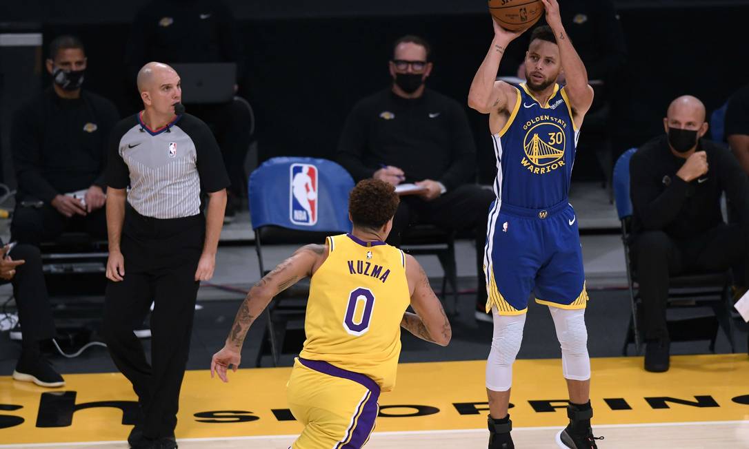 2º lugar: Stephen Curry: tricampeão da liga e dono de diversos recordes: 2.561 cestas de três. Foto: Harry How / AFP