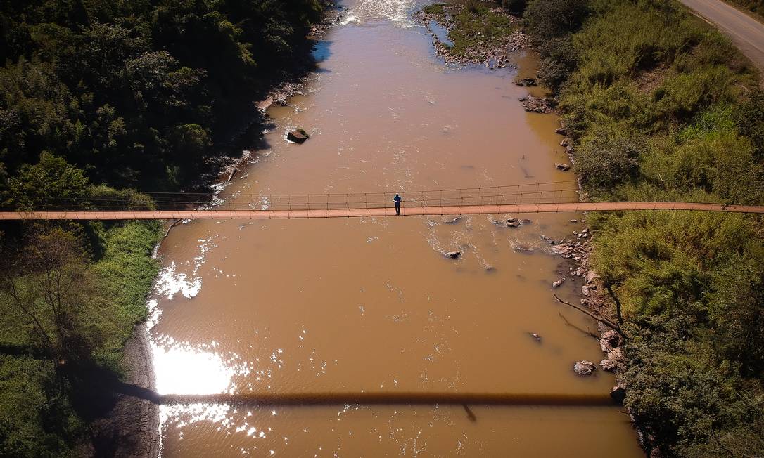 Rio Paraopeba, em Brumadinho, em foto de 2019, segue interditado dois anos após queda de barragem da Mina Córrego do Feijão Foto: Pablo Jacob / Agência O Globo