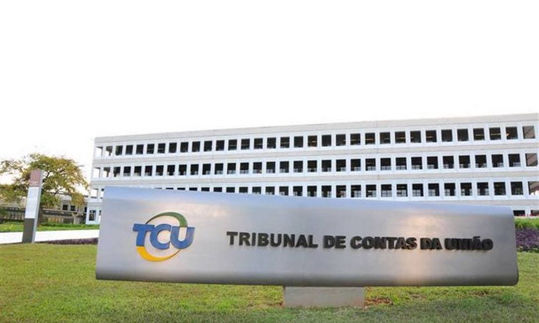 Cúpula do Congresso pressiona TCU para que órgão fique de fora do impasse  em torno de Orçamento &#39;maquiado&#39; - Jornal O Globo