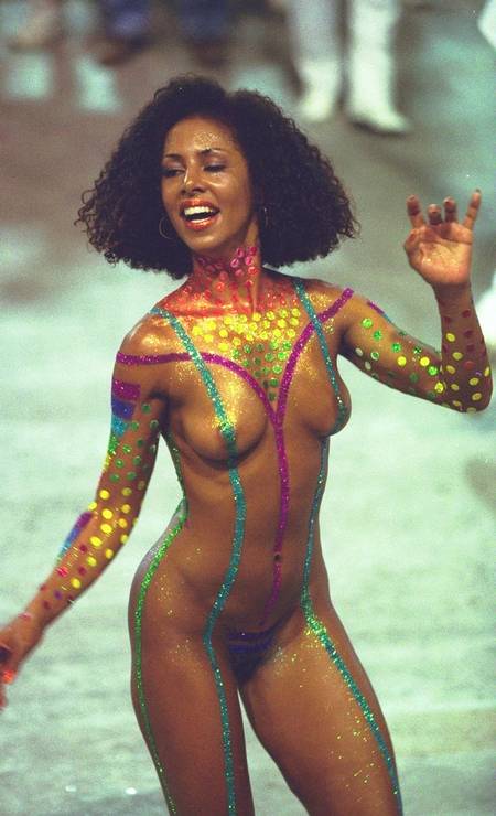 Valeria Valenssa revela bastidores de 'look' da Globeleza: nua e de molho  numa banheira - Jornal O Globo