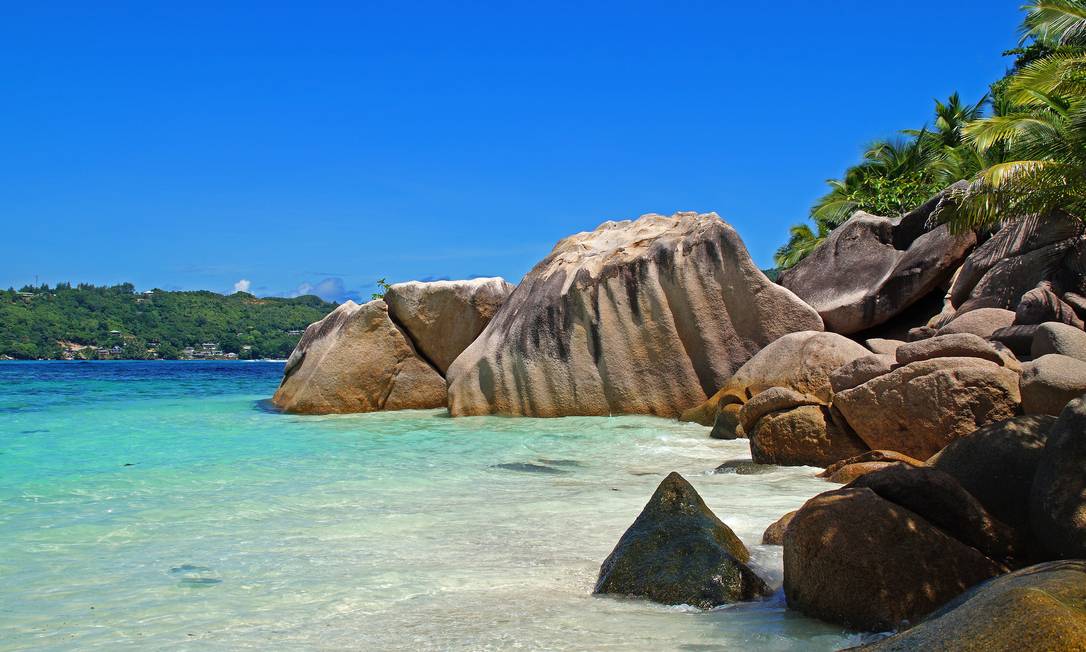 Rochas numa praia de Seychelles, no Oceano Índico Foto: Creative Commons / Pixabay / Reprodução