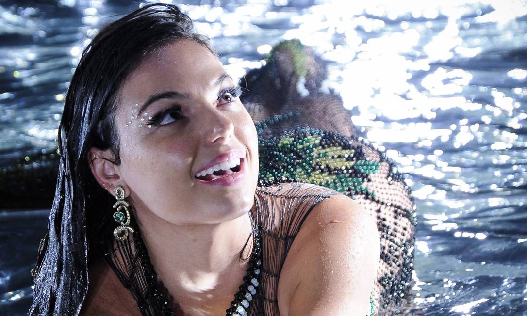 A atriz Isis Valverde é protagonista da série O Canto da Sereia Foto: Raphael Dias / TV Globo