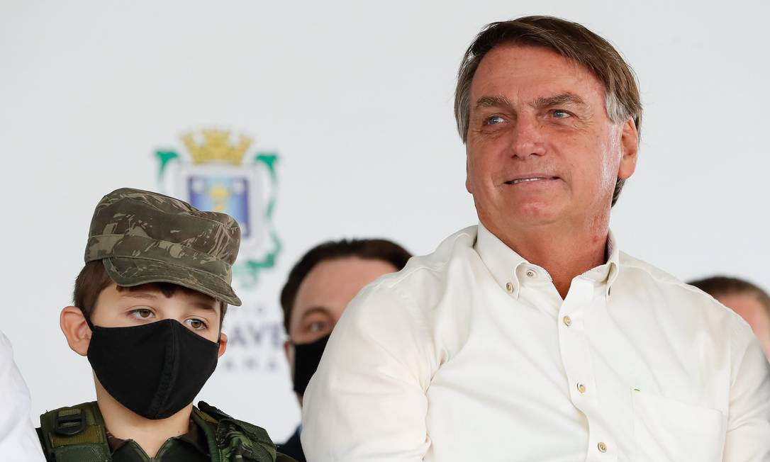 Sob Bolsonaro, 1 milhão de armas a mais são registradas no país