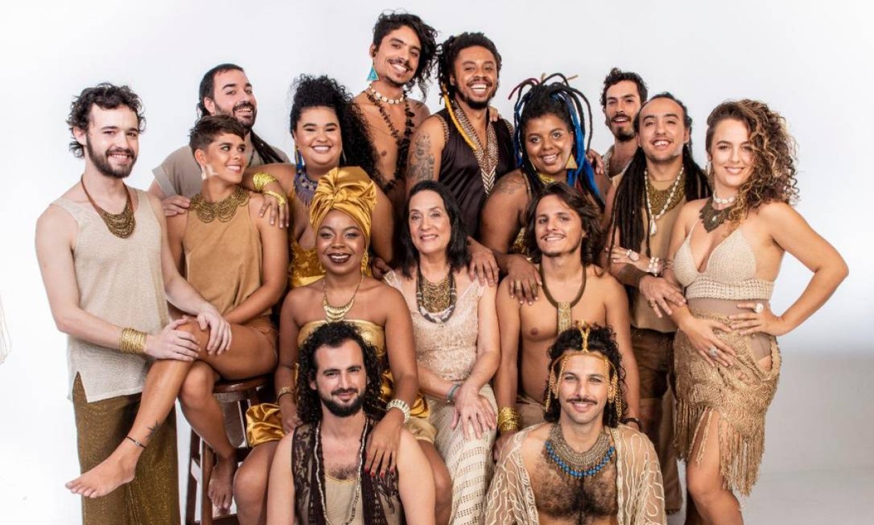 O grupo Agytoê leva seu repertório de samba reggae para o palco do Teatro Riachuelo, na terça-feira. Foto: Divulgação