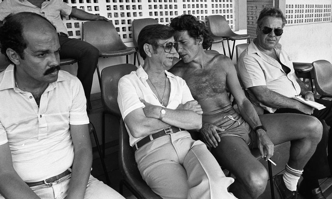 Castor de Andrade conversa com Moisés Foto: Jorge Marinho