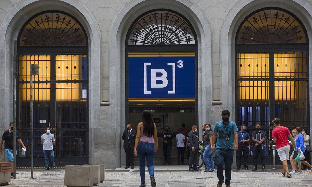 B3, em São Paulo: este ano, a expectativa é que os IPOs igualem ou superem as 28 aberturas de capital do ano passado Foto: Edilson Dantas / Agência O Globo