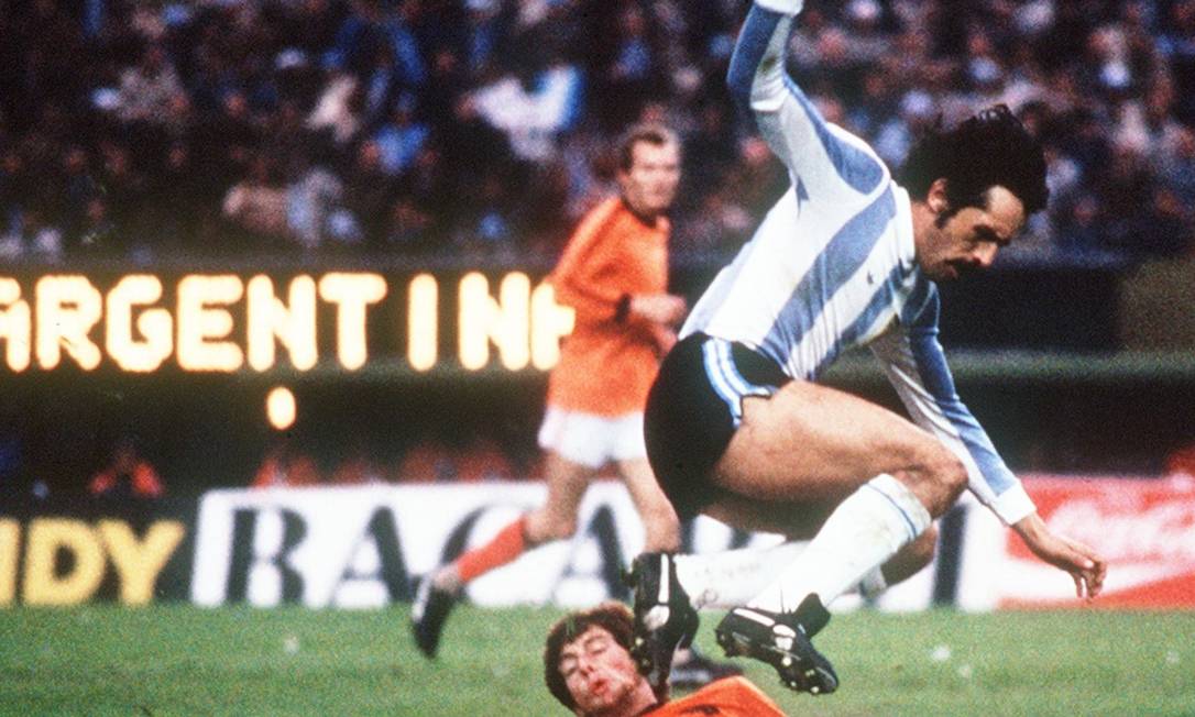 15/2 - A Covid-19 matou Leopoldo Luque, o campeão mundial com a seleção argentina em 1978 Foto: AFP