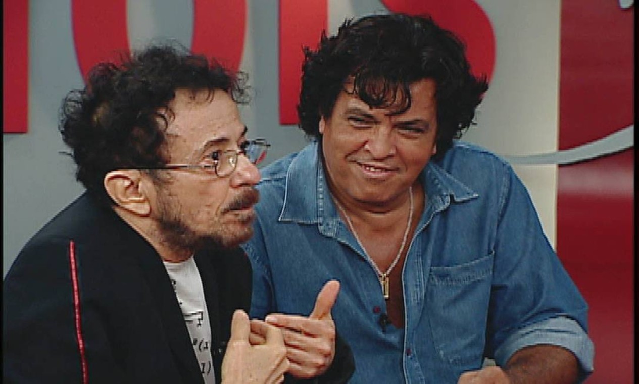Sidney Magal e Tom Zé no programa "Dois a Um", do SBT Foto: Arquivo / Agência O Globo - 18/01/2006
