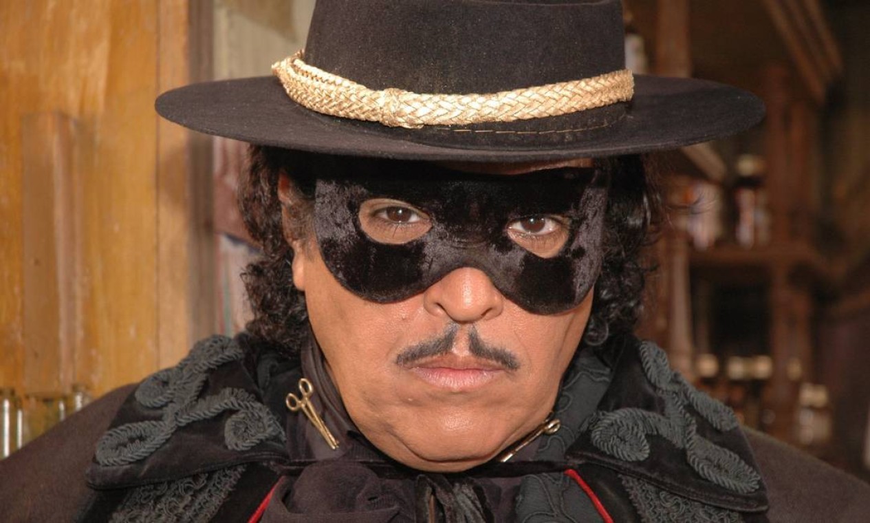 Sidney Magal como Zorroh, na novela "Bang bang" Foto: Kiko Cabral / Agência O Globo - 26/09/2005