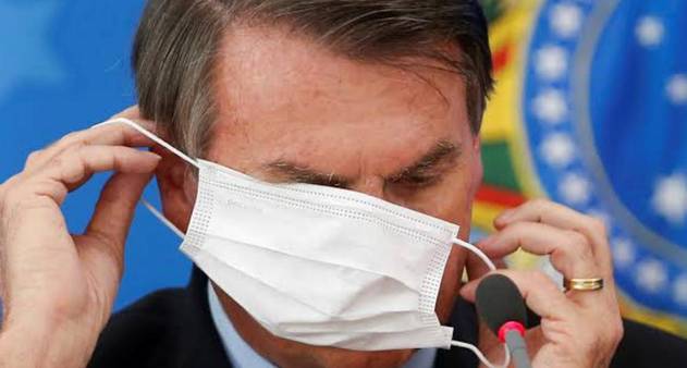 Bolsonaro: 'Tem idiota que pede compra de vacina. Só se for na casa da tua mãe' - Jornal O Globo