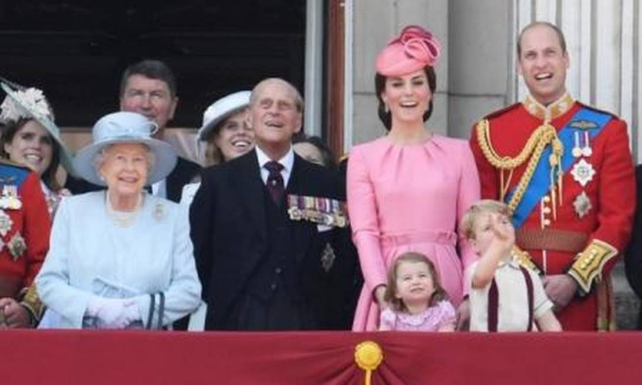'The Royal House of Windsor’: série ajuda a entender melhor o clá Foto: TOBY MELVILLE / Reuters