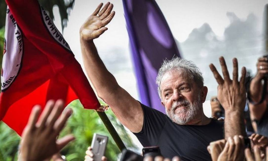 Com decisão do ministro do STF Edson Fachin, Lula se torna elegível novamente Foto: GETTY IMAGES